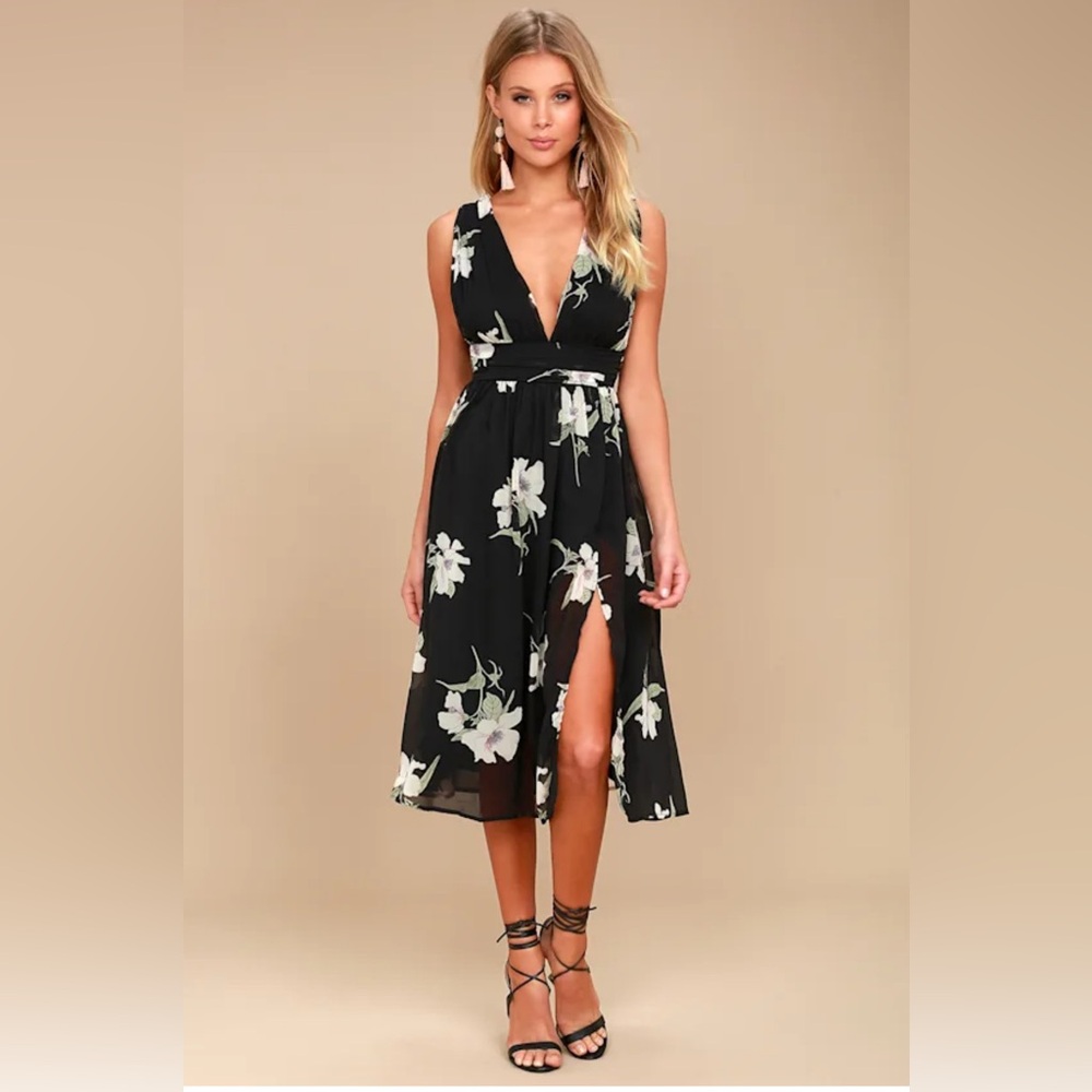 Lulu's Black and White Floral Midi Dress